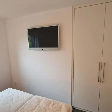 Haus-kirchenstrasse-12-whg-03 Apartment *